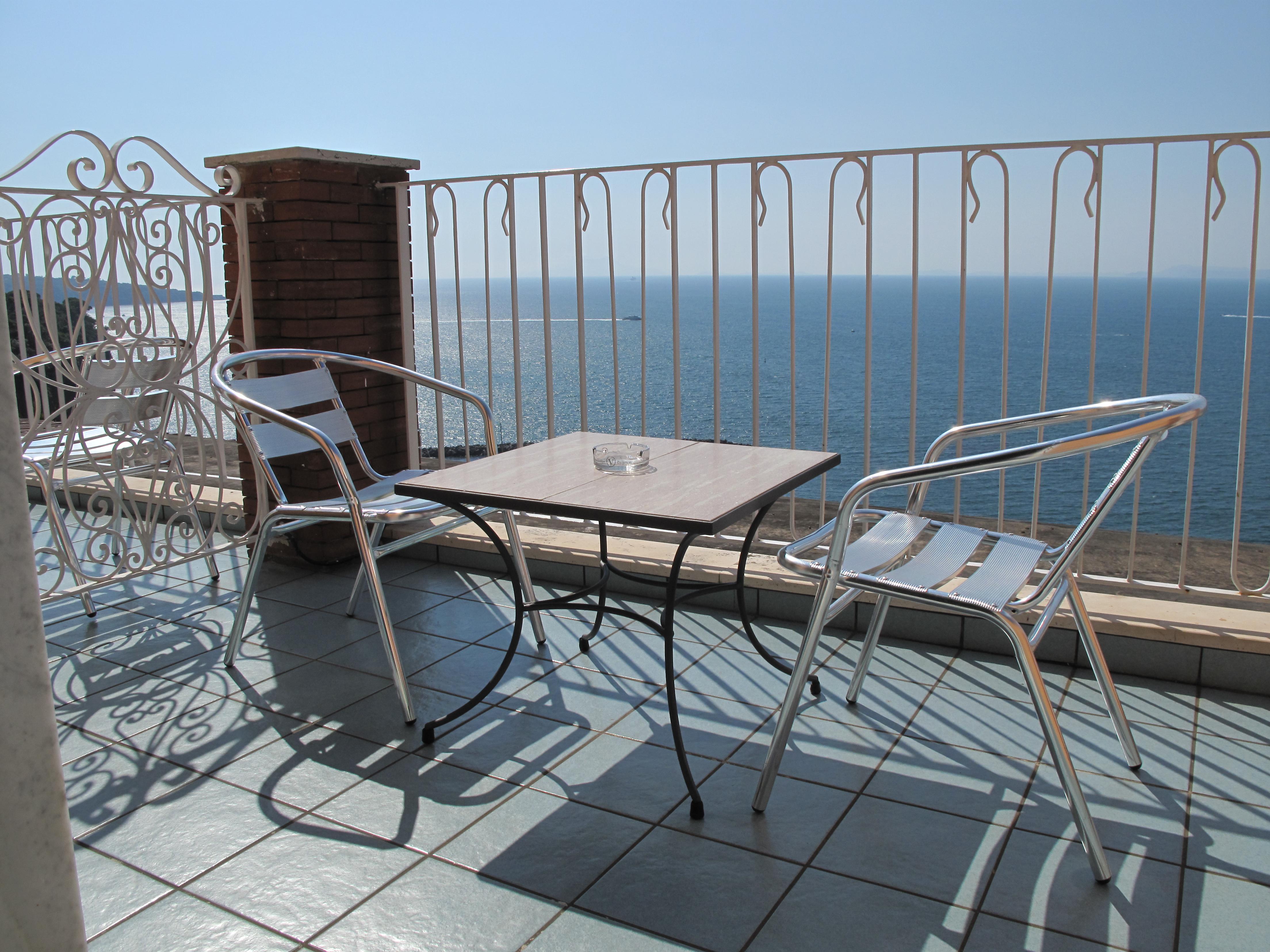 Hotel Cosmomare ปิอาโนดิซอร์เรนโต ภายนอก รูปภาพ