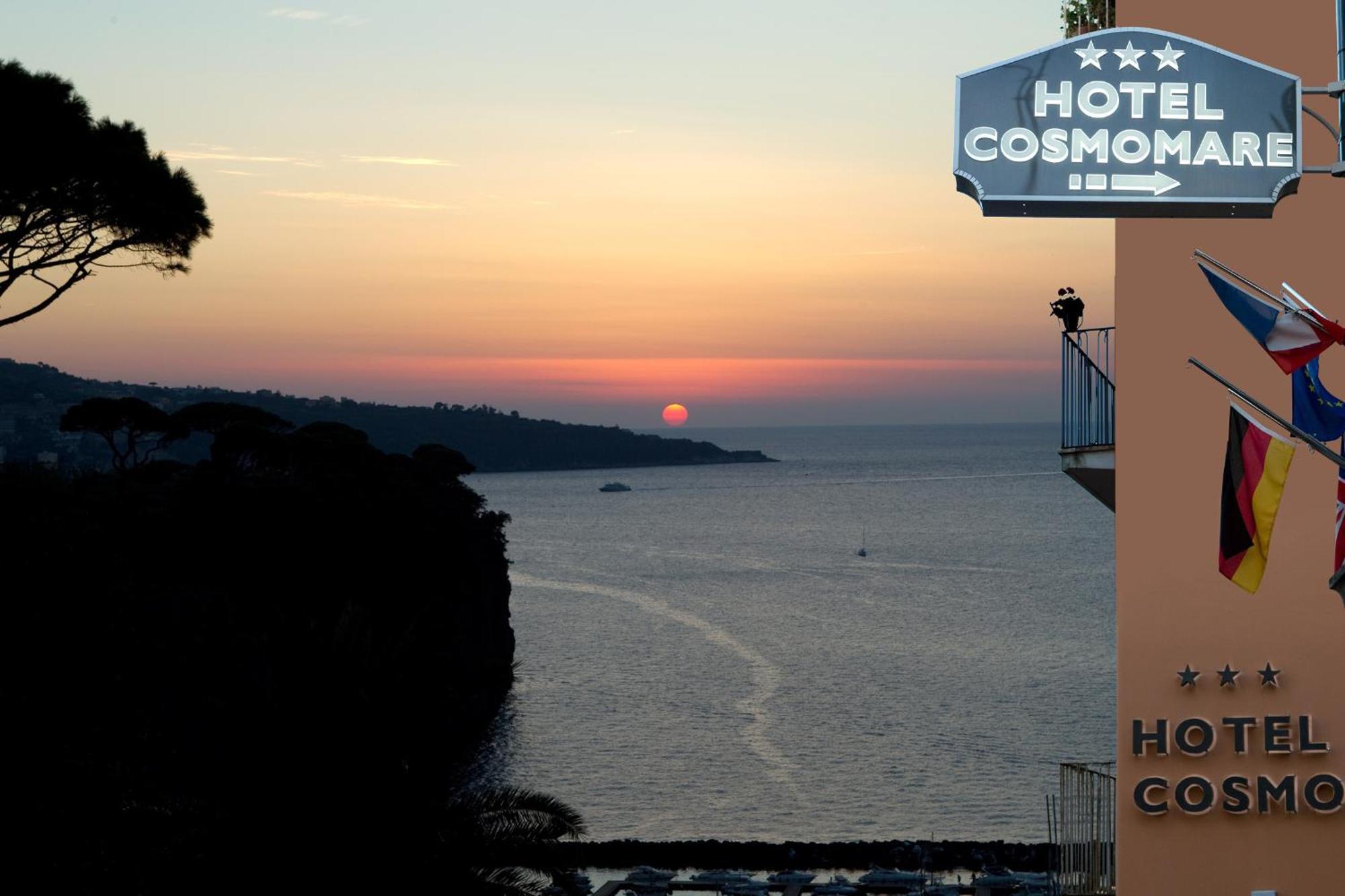 Hotel Cosmomare ปิอาโนดิซอร์เรนโต ภายนอก รูปภาพ